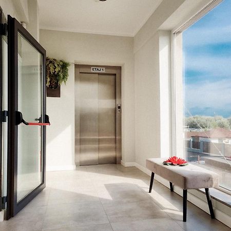 Lotus Exclusive Bed & Breakfast Navodari Bagian luar foto